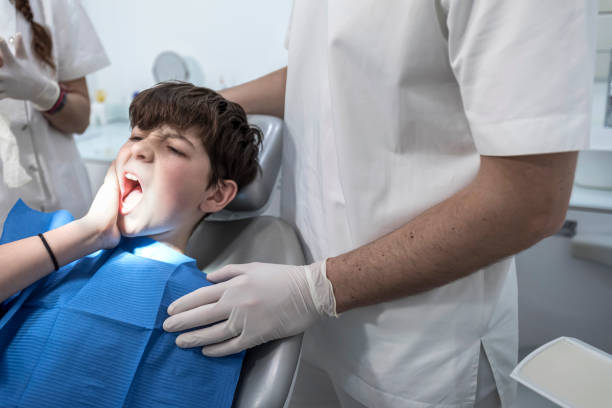 Best Weekend Emergency Dentist in Kensington, CA